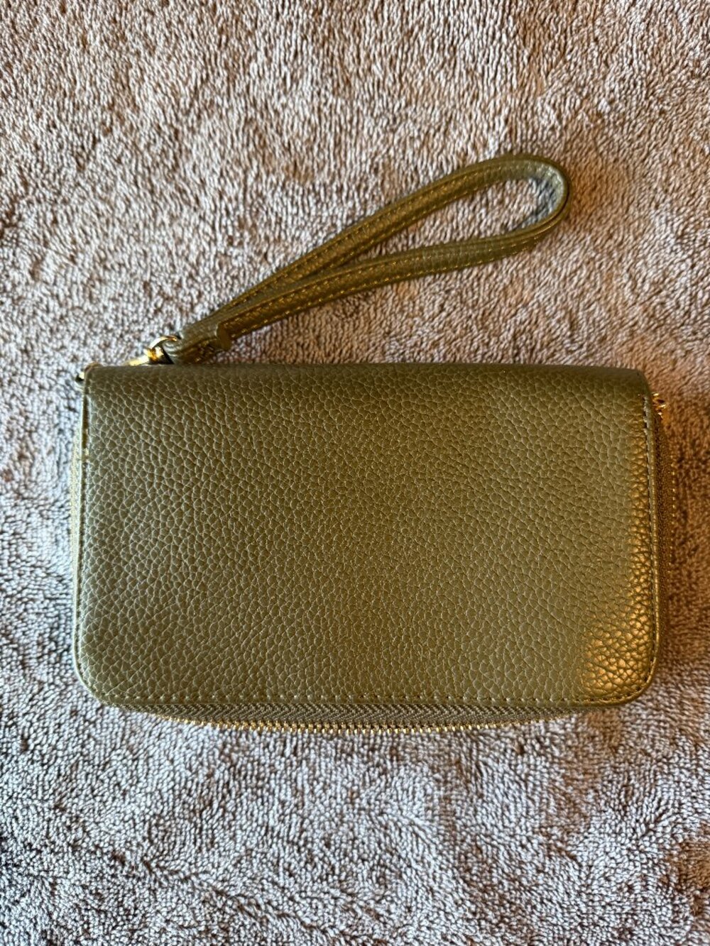 EUC a new day Womens Olive Green Clutch Wristlet
